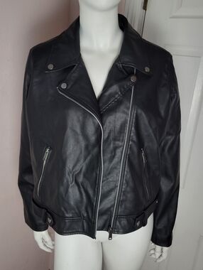 Coffee Shop New York Black Faux Leather Moto Jacket Size XXL